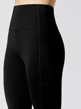 High Rise 7/8 Legging With Pockets in Cloud Compression - Black