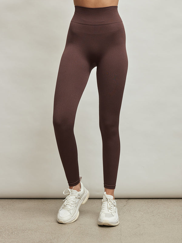 Awaken 7/8 Legging - Chocolate